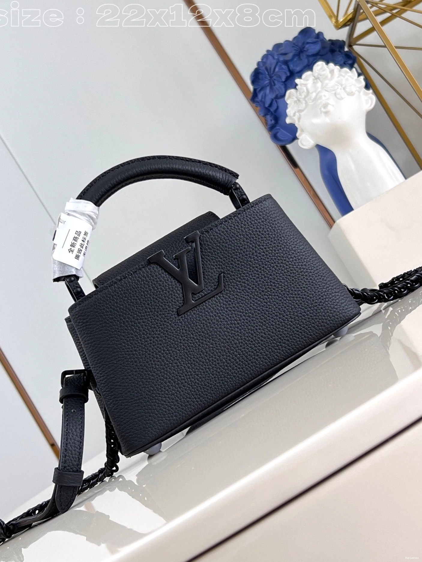 Cheap MINI-22*12*8CM LOUIS CAPUCINES VUITTON 0804